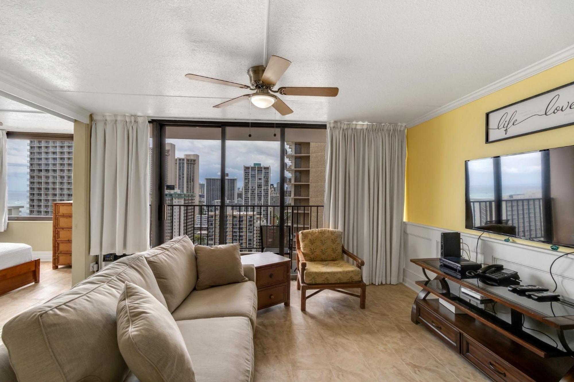 Apartment Oceanview Upper Floor Waikiki With King Bed & Free Parking Honolulu